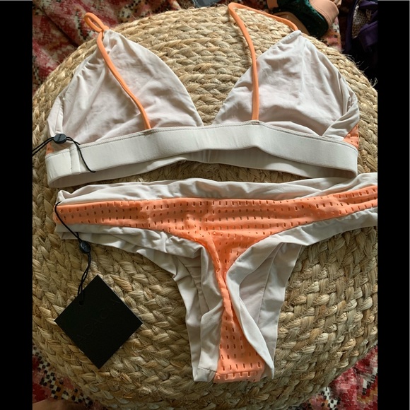 Acacia Swimwear NWT Set Tetiaroa Top and São Paulo - Picture 5 of 7